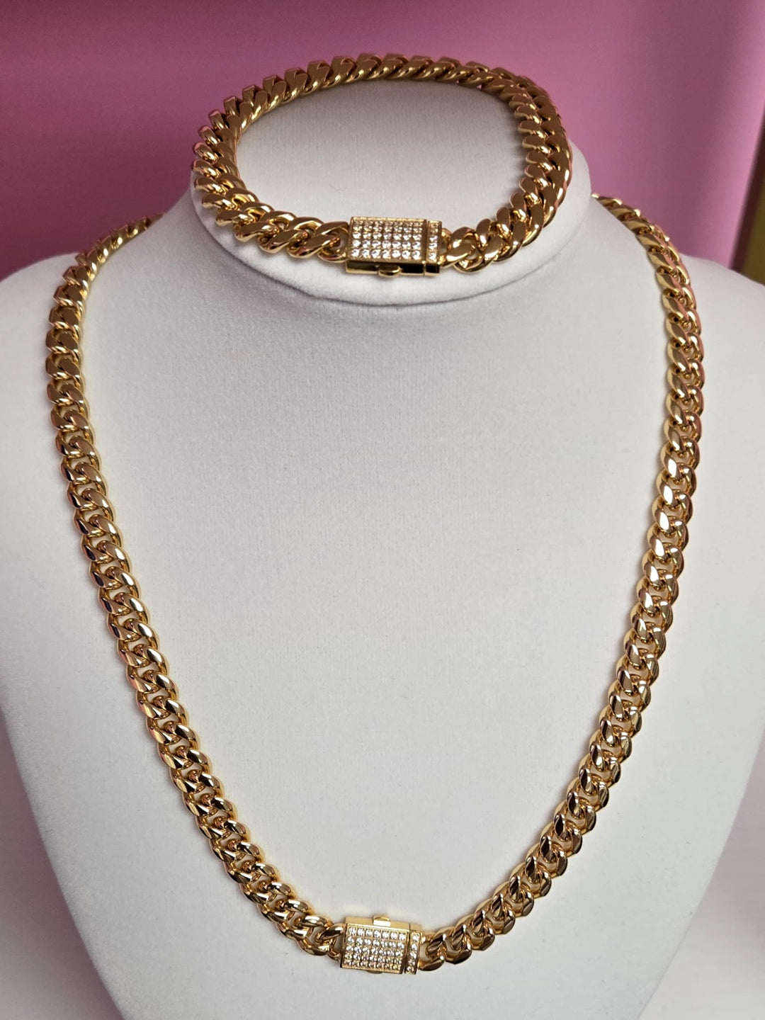 Cuban Link Necklace & Bracelet Set